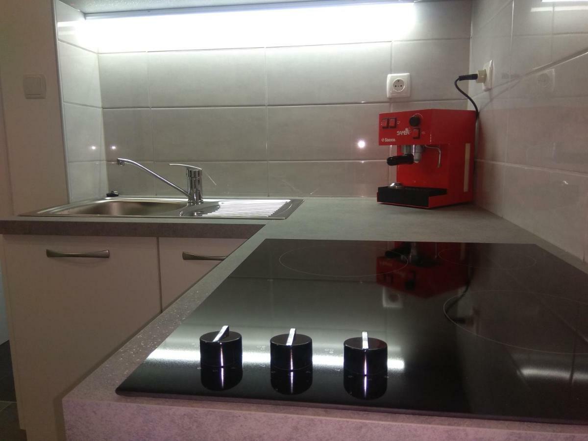 Apartamento Lorber House Stinjan Pula Exterior foto